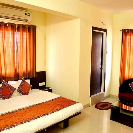 Hotel Vijay Nagar Indore Exterior foto